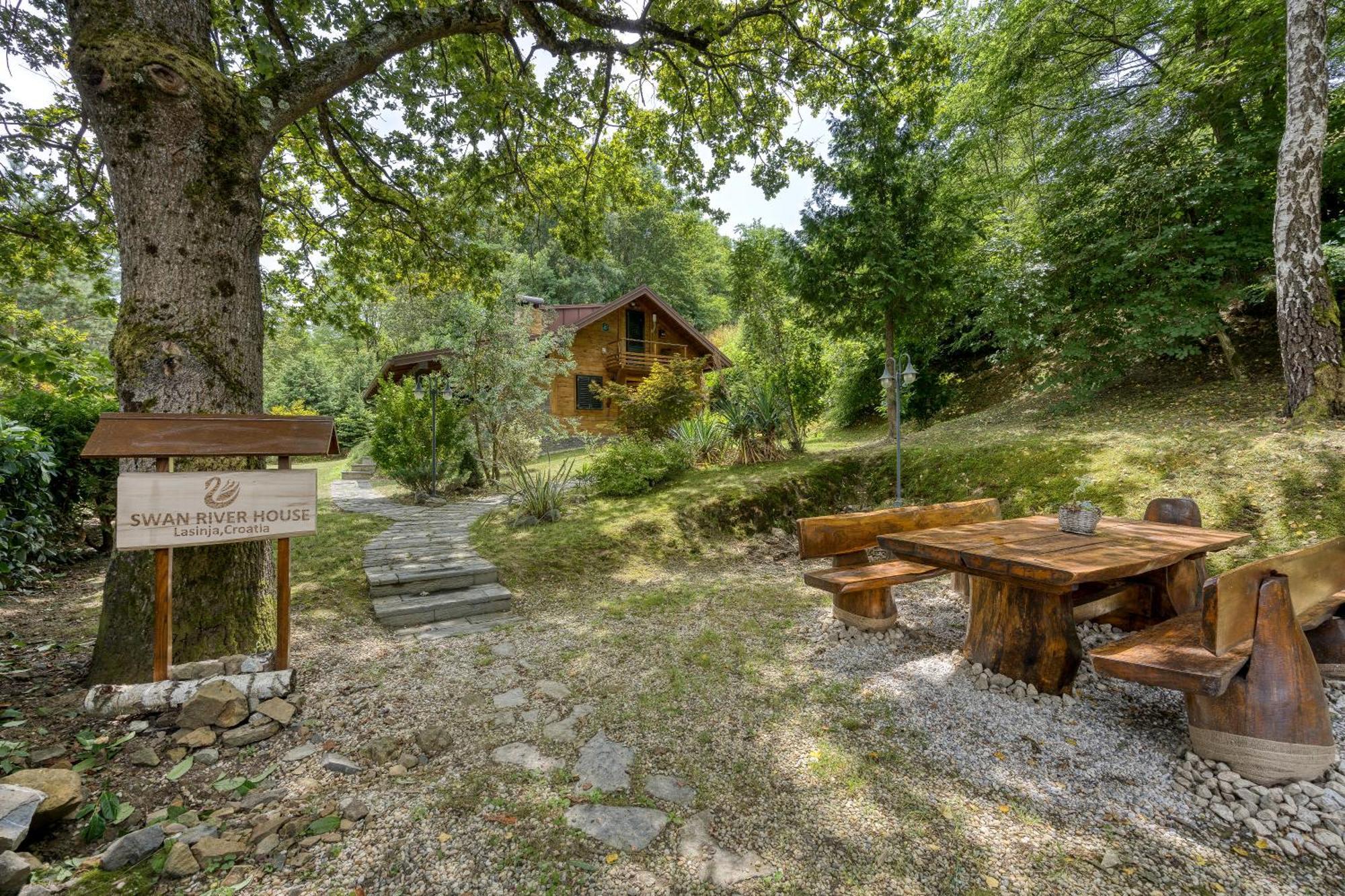 Zagreb, Kuca Za Odmor Swan River Holiday House Lasinja Екстер'єр фото