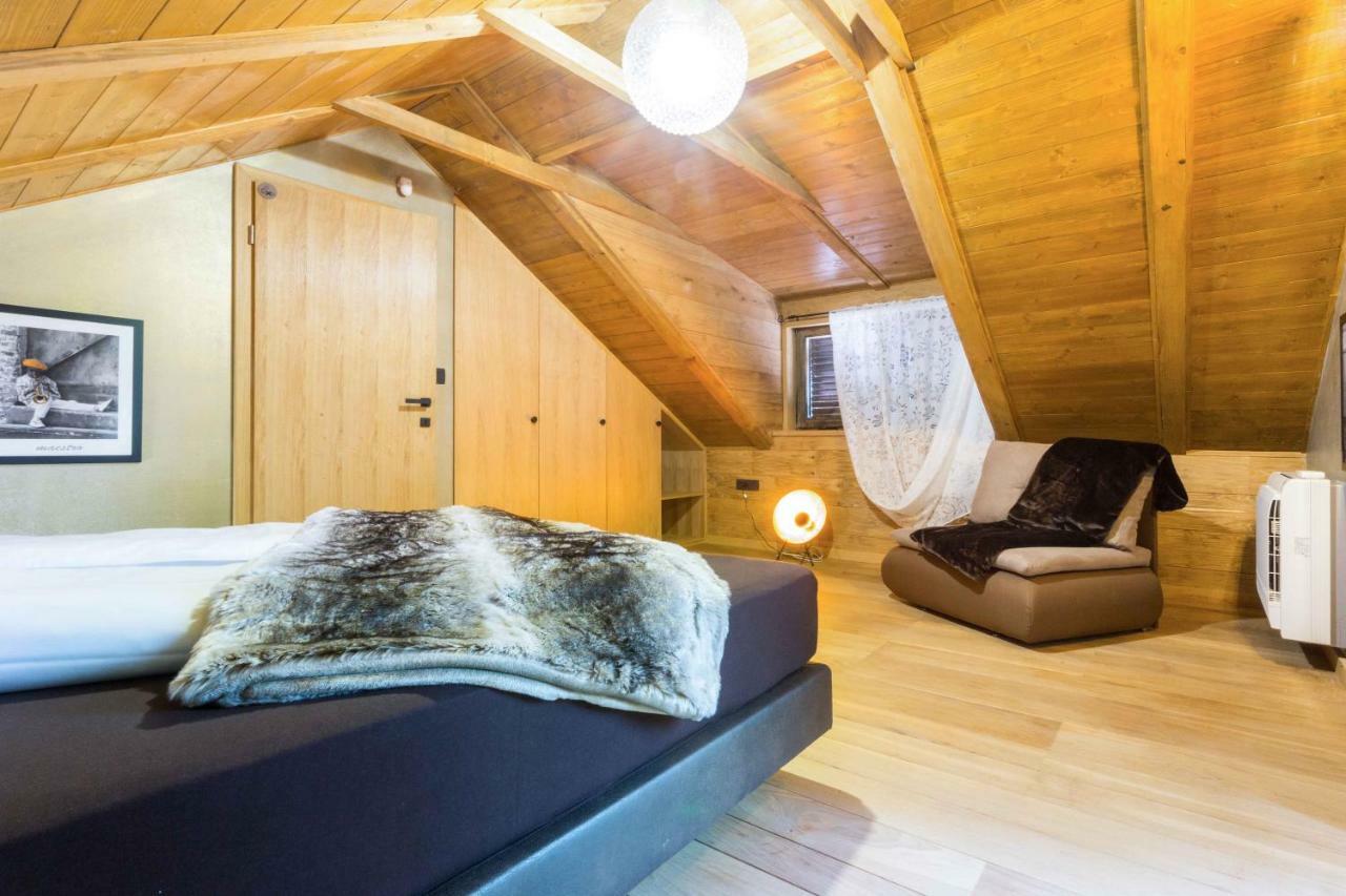 Zagreb, Kuca Za Odmor Swan River Holiday House Lasinja Екстер'єр фото